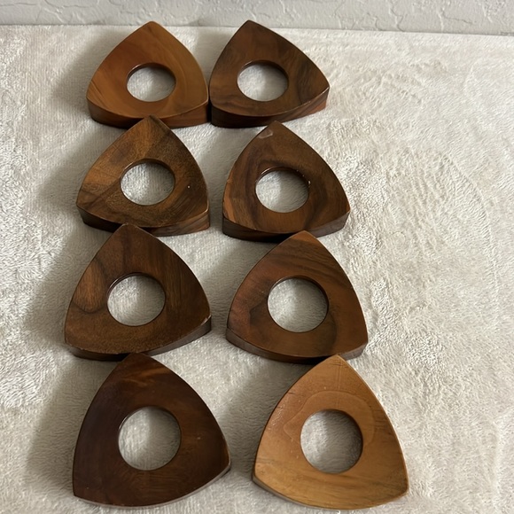 Mid Century Modern Danish Teak Wood Napkin Rings Set Of 8  3” convex Triangles. - Picture 6 of 8